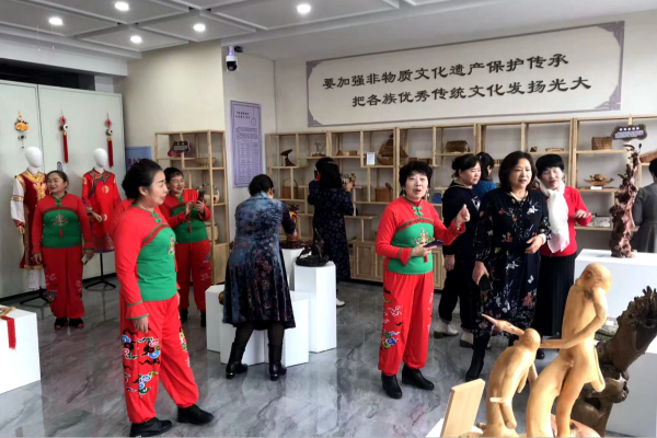 阿榮旗文創(chuàng)中心建成，點(diǎn)燃文藝創(chuàng)作新引擎